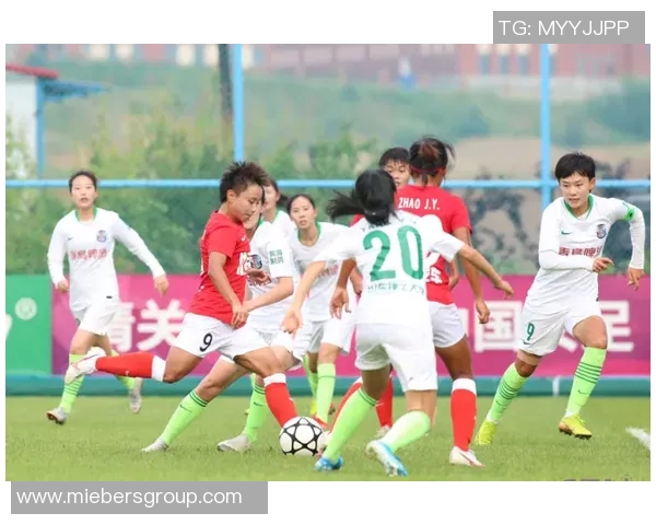 全球足球史上最辉煌的球星排名榜揭晓 看谁能登顶足球之巅 全球足球史上最辉煌的球星排名榜揭晓 看谁能登顶足球之巅